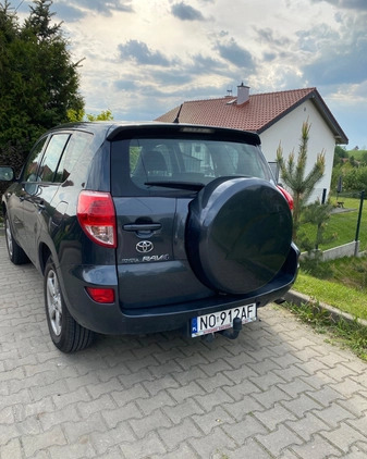Toyota RAV4 cena 33500 przebieg: 200000, rok produkcji 2006 z Olsztyn małe 11